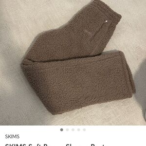 In Search Of SKIMS Soft Brown Sherpa Tops To Match These Joggers Pref Xs/Sm/Med